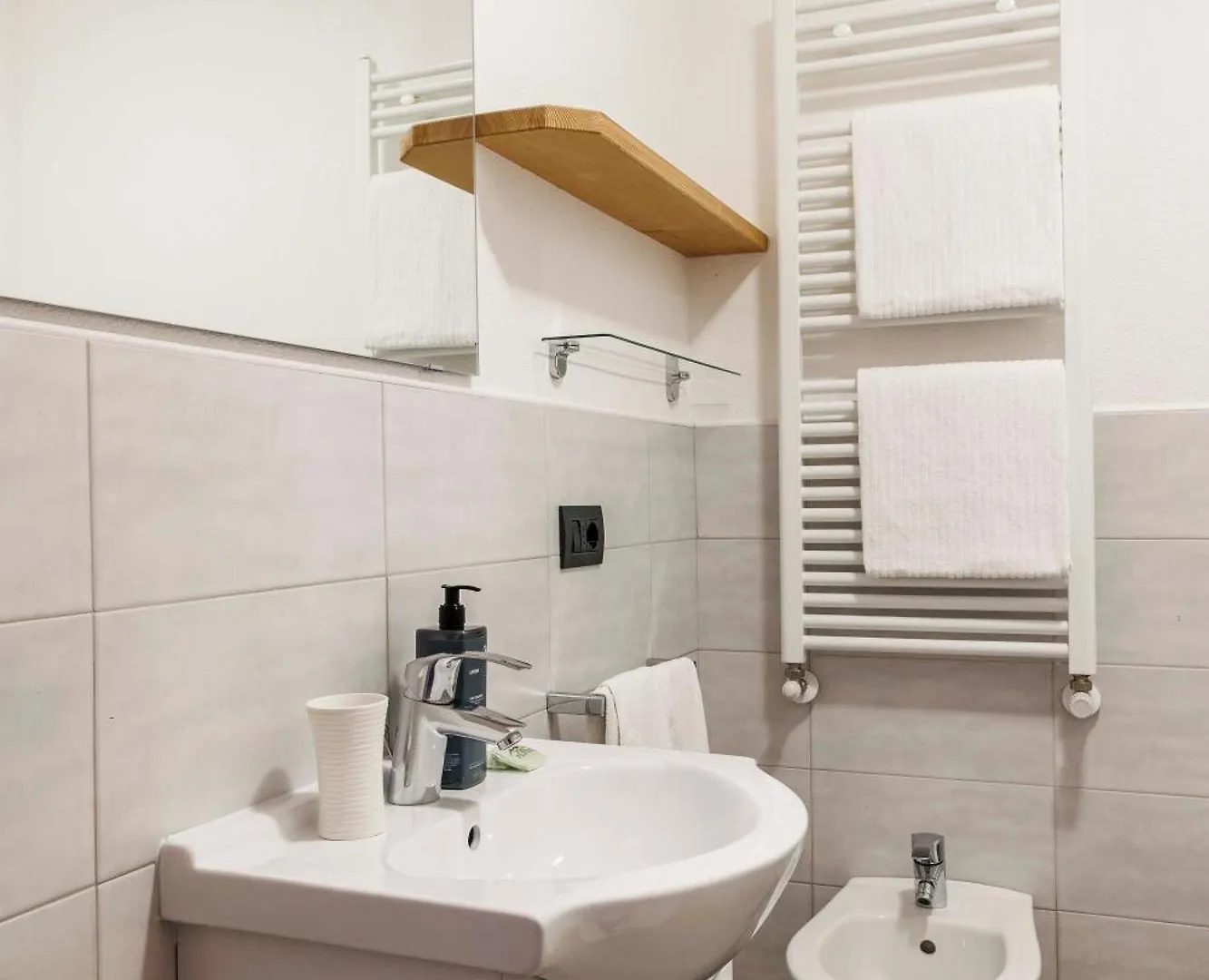 B&B Engadina Livigno 0*,  Italy